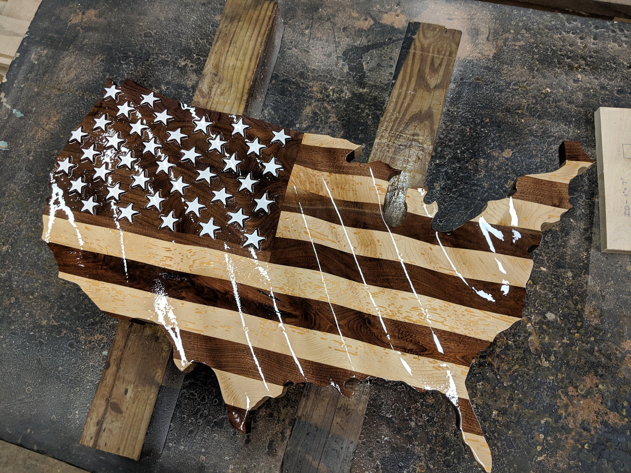 USA Cut-out